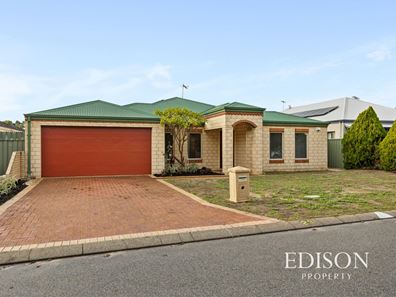 23 Raeburn Crescent, Landsdale WA 6065