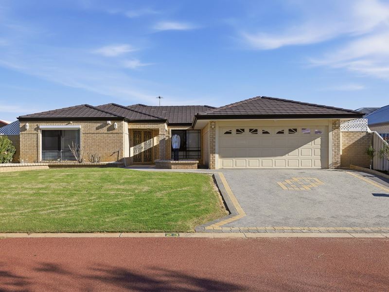 23 St Raphael  Crescent, Port Kennedy