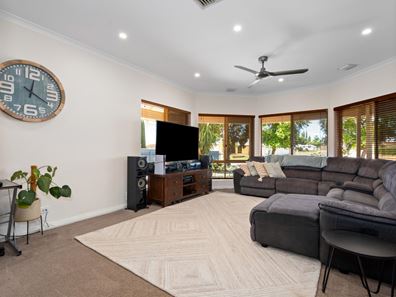 38 Nankiville Road, Hannans WA 6430