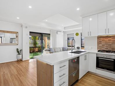 9A Princess Road, Westminster WA 6061