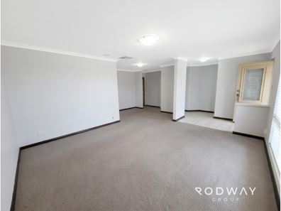 13 St Andrews Loop, Cooloongup WA 6168