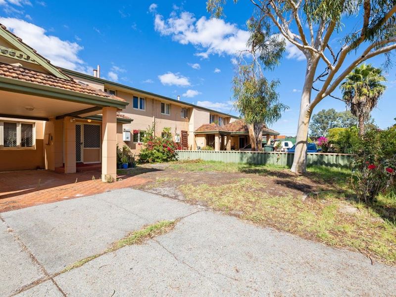 6 Bates Loop, Lockridge WA 6054