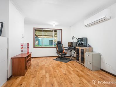 5 Irene Street, Mount Tarcoola WA 6530