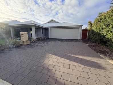 42A Janselling Avenue, Ellenbrook WA 6069