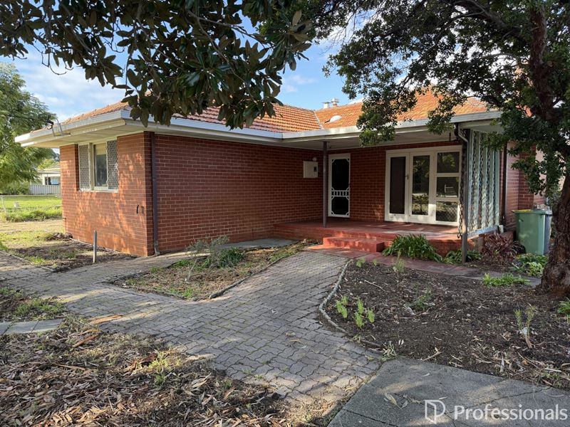 16 Goodall Street, Gosnells WA 6110