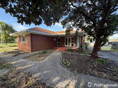 16 Goodall Street, Gosnells WA 6110