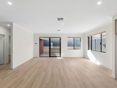 23 Paperbark Road, Sinagra WA 6065