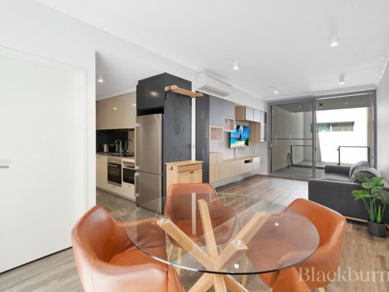 4/110 Terrace Road, Guildford