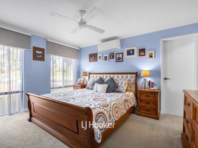 1 Merton Avenue, College Grove WA 6230