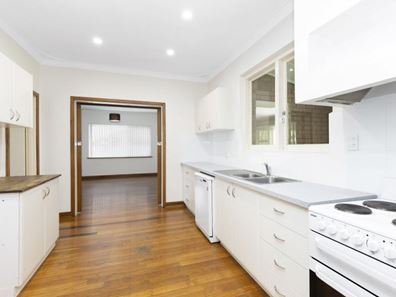 20 Sullivan Street, Beckenham WA 6107