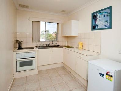 22/24 HASTINGS STREET, Scarborough WA 6019