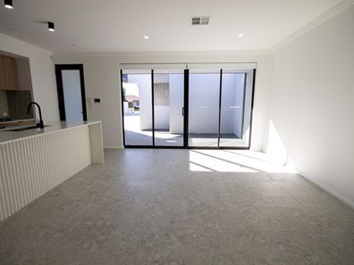 43C Currong Way, Nollamara WA 6061