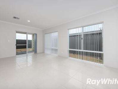 5 Salinas Way, Madora Bay WA 6210