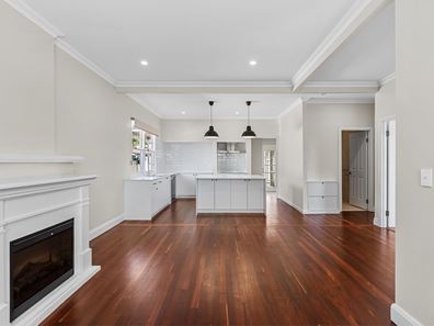 136 Armadale Road, Rivervale WA 6103