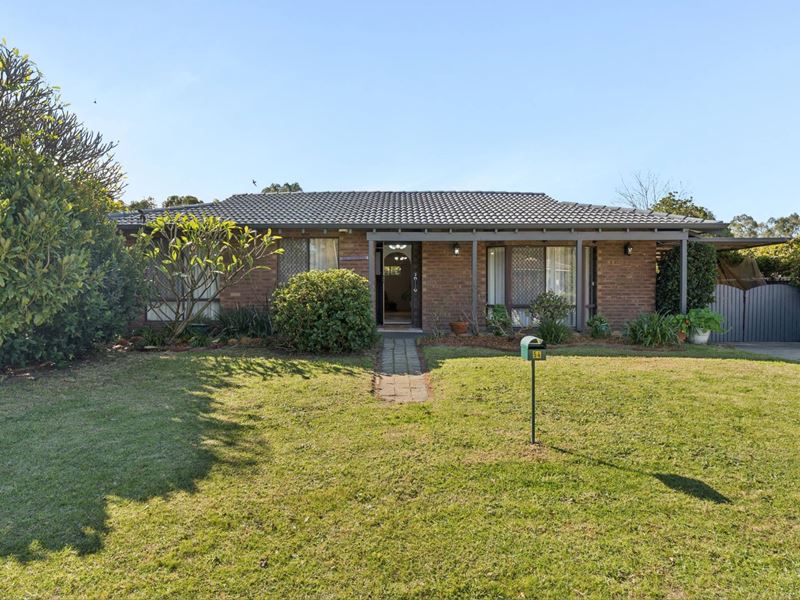 54 Gaskin Road, Kenwick WA 6107