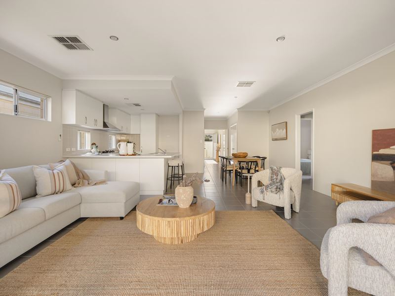 355C Lennard Street, Dianella