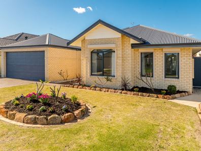 27 Kinsale Bend, Port Kennedy WA 6172