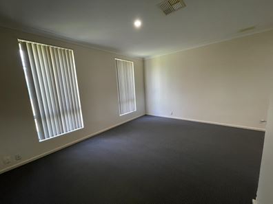26 Gillam Way, Beechboro WA 6063
