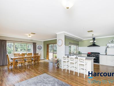 109 Cockatoo Drive, Bindoon WA 6502