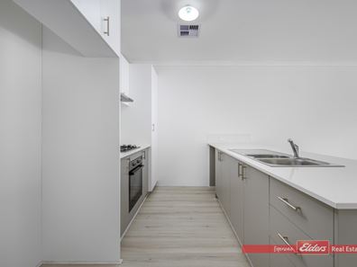 109 Sicklemore Road, Parmelia WA 6167
