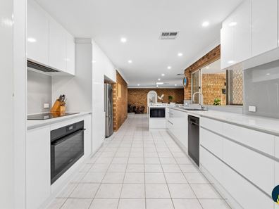 61 Orchid Drive, Roleystone WA 6111