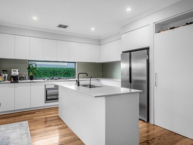 70 Marginson Drive, Landsdale WA 6065