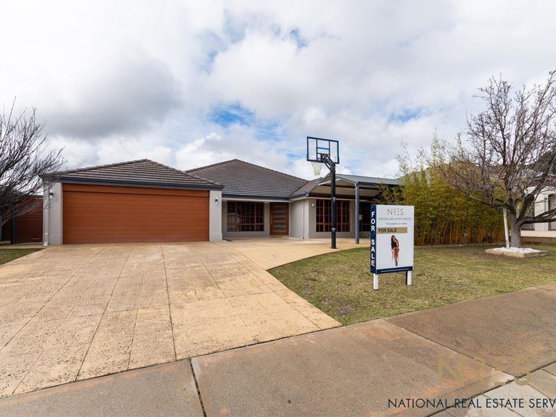 6 Chivalry  Way, Atwell WA 6164