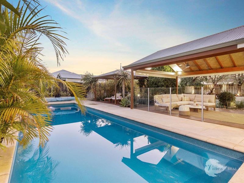 19 Kentchurch Bend, The Vines WA 6069