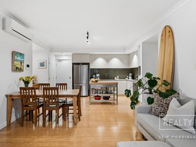17/2 Dynevor Rise, Floreat WA 6014