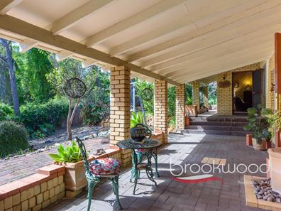6 Allan Place, Darlington WA 6070