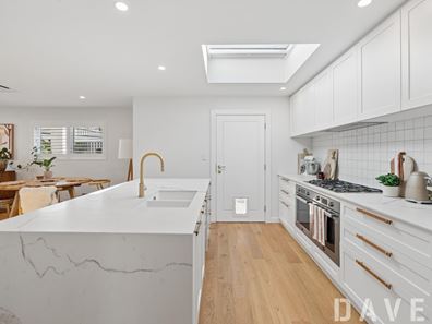 6 Ayton Way, Duncraig WA 6023