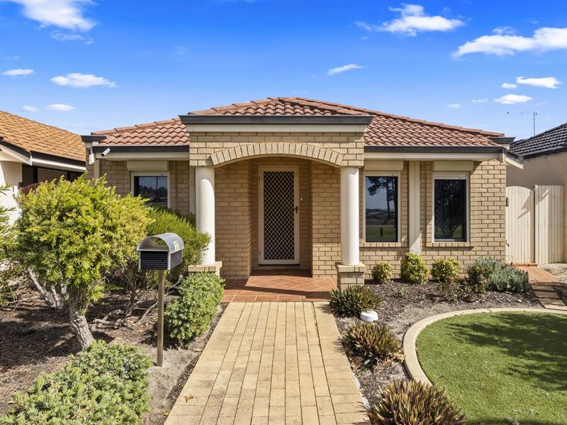 17 Trieste Ave, Ellenbrook WA 6069