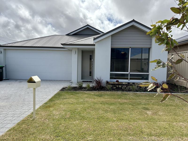 6 Seabass Ch, Two Rocks WA 6037