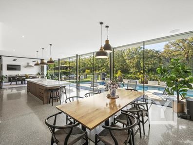 370 Geographe Bay Road, Quindalup WA 6281