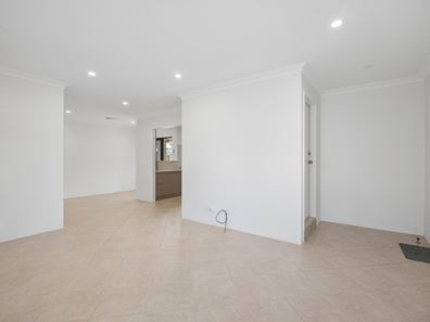 9/19 Burwood Road, Balcatta WA 6021