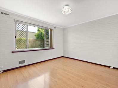 8/75 Phoenix Road, Spearwood WA 6163