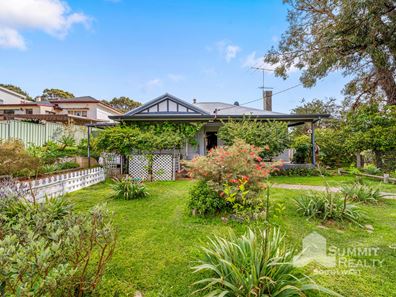 44 Beach Road, South Bunbury WA 6230