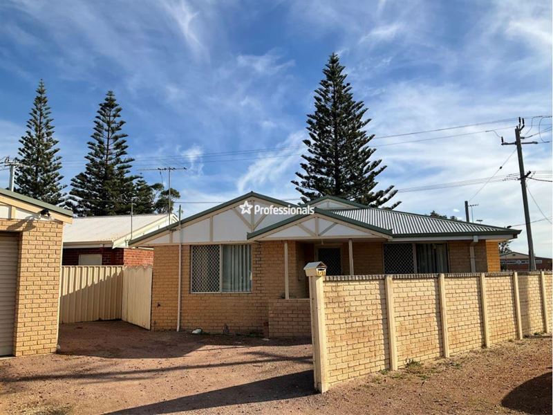 1/32 Hicks Street, Esperance WA 6450