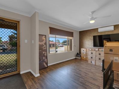 14 Mauritius Court, Waikiki WA 6169