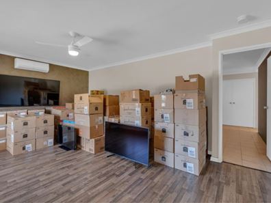 14 Mauritius Court, Waikiki WA 6169