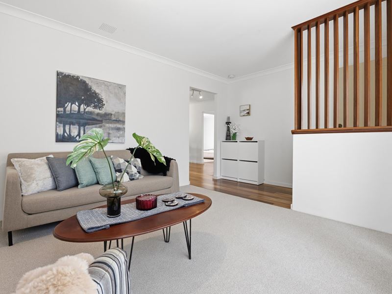 1 Kestral Court, High Wycombe WA 6057