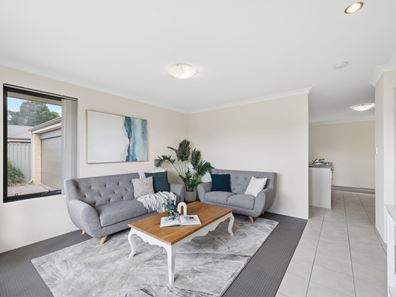 2/9 Hunt Street, Thornlie WA 6108