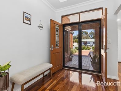 3 Tuckeroo Parade, Helena Valley WA 6056