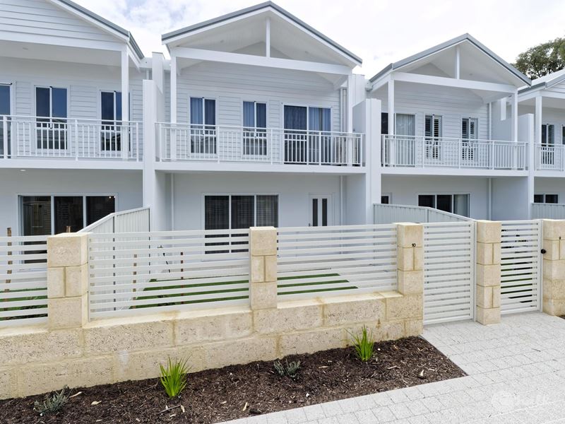 10/1 Boodalang Crescent, Rockingham WA 6168