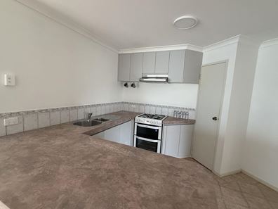 15 Truscott Court, South Kalgoorlie WA 6430