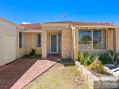 11 Nightingale Way, Warnbro WA 6169
