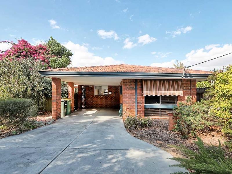 18 Carrington Street, Palmyra WA 6157