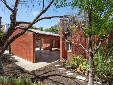 16 Viewway, Nedlands WA 6009