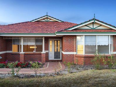 2 Debneys Lane, Landsdale WA 6065