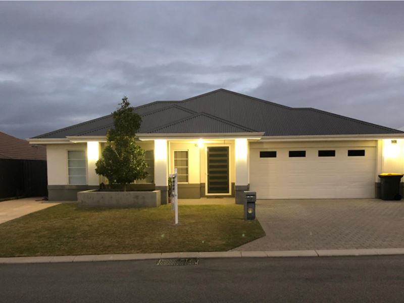 27 Mayroyd Drive, Ellenbrook WA 6069